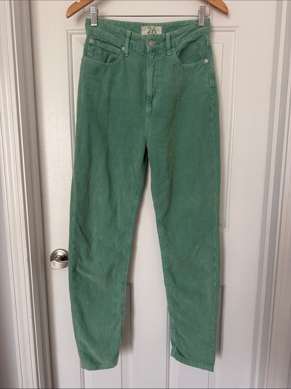 We the free high rise Slim Straight Corduroy Jeans in Green size 26